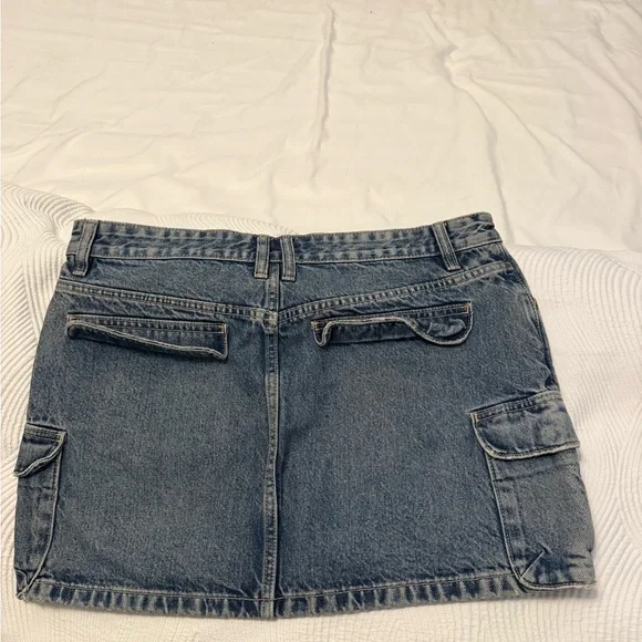 Zara Blue Denim Mini Skirt with Pockets - Picture 5 of 7